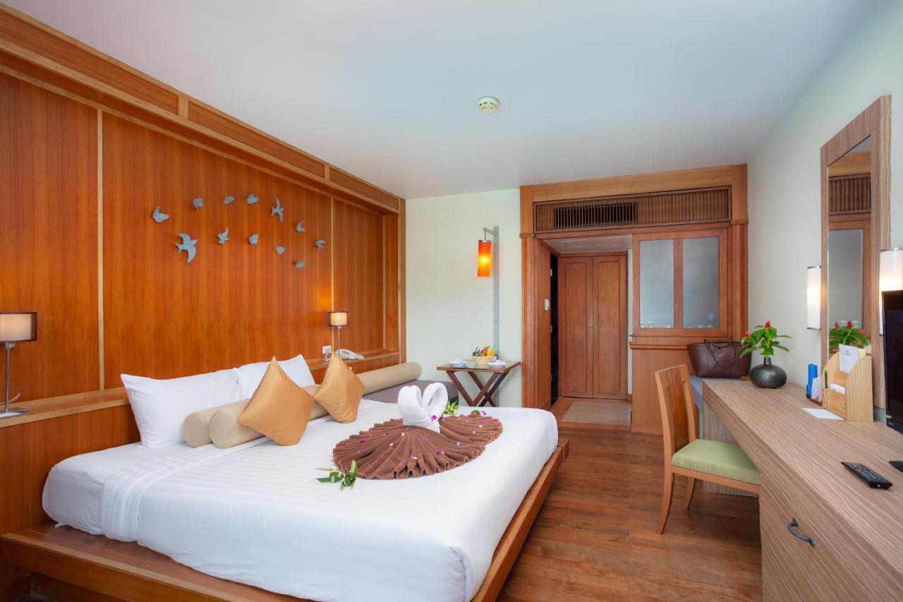 普吉岛-瓶庐海景度假酒店 Phuket Pl Seaview Resort Patong Екстер'єр фото